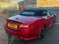 JAGUAR XKR
