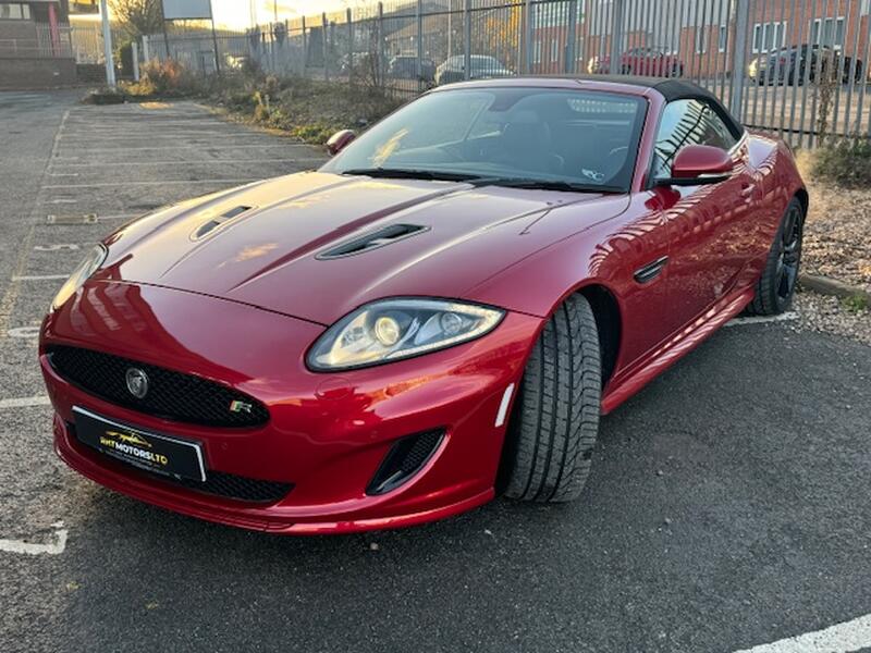 JAGUAR XKR