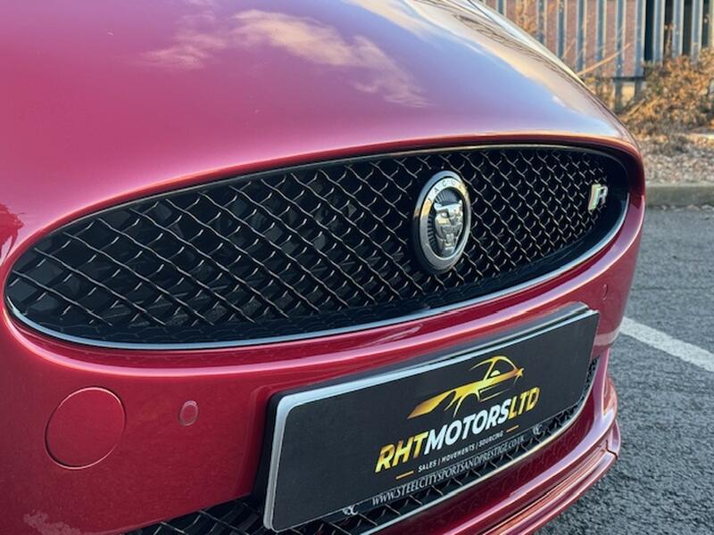 JAGUAR XKR