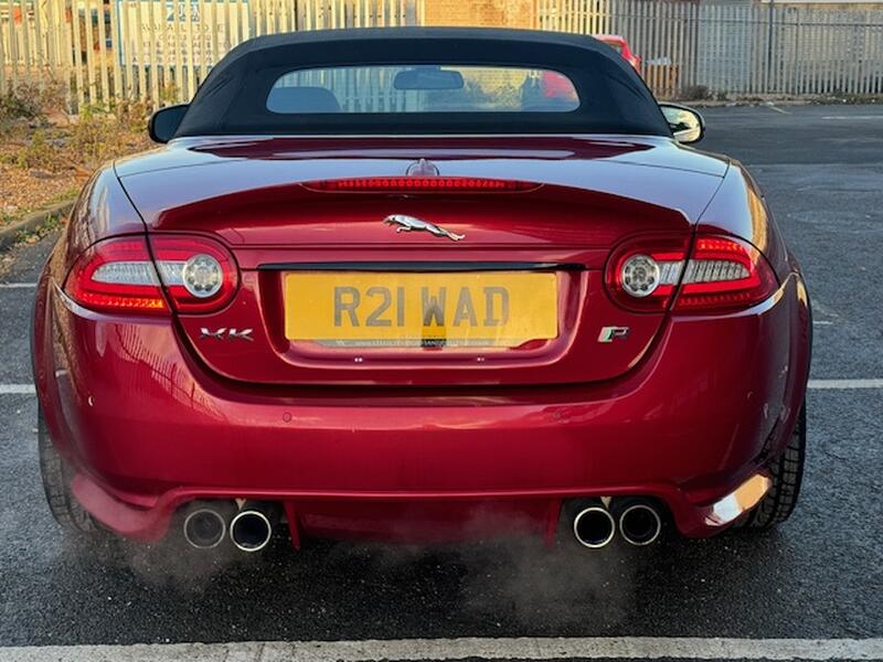JAGUAR XKR