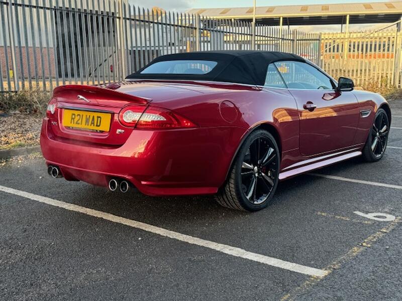 JAGUAR XKR