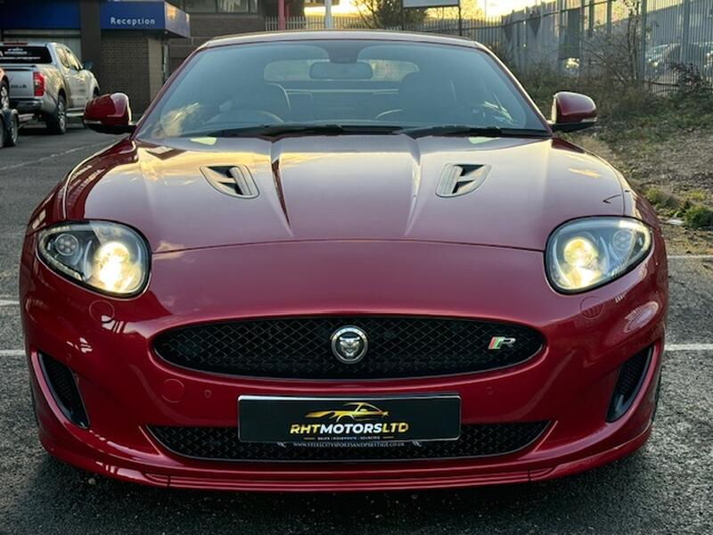 JAGUAR XKR