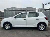 DACIA SANDERO