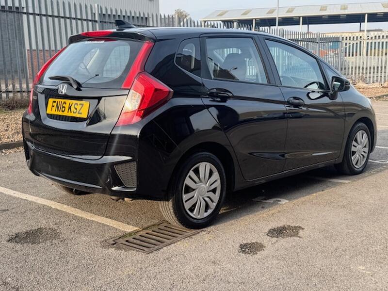 HONDA JAZZ