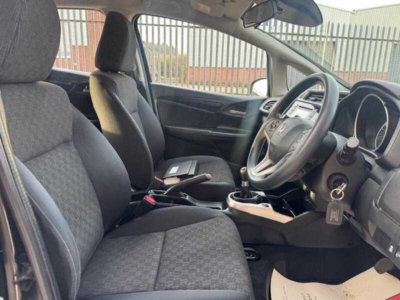HONDA JAZZ
