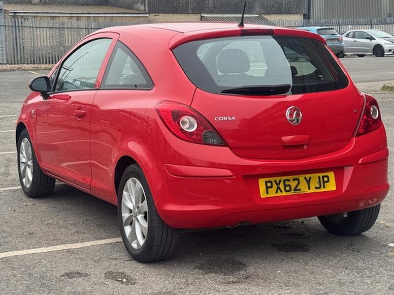VAUXHALL CORSA