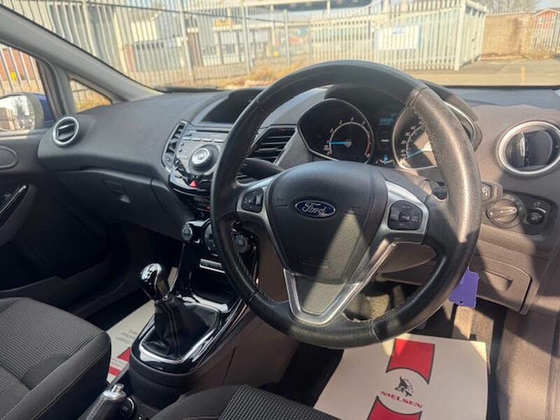 FORD FIESTA