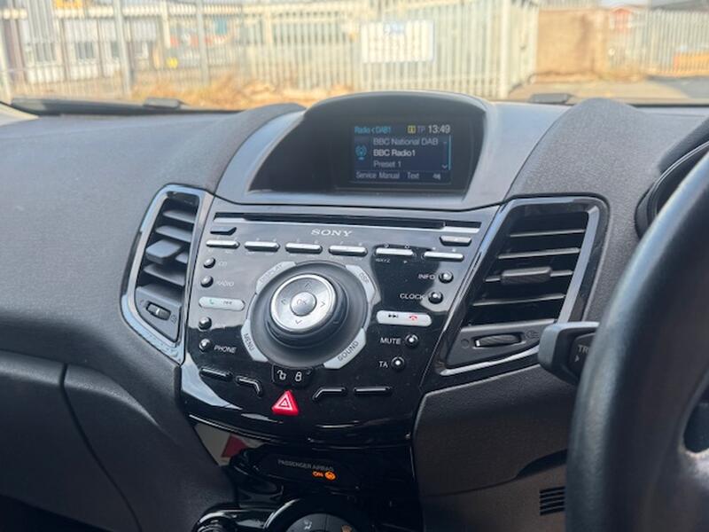 FORD FIESTA