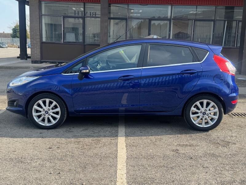 FORD FIESTA