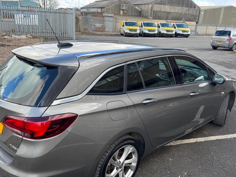 VAUXHALL ASTRA