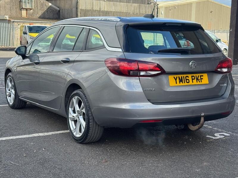 VAUXHALL ASTRA
