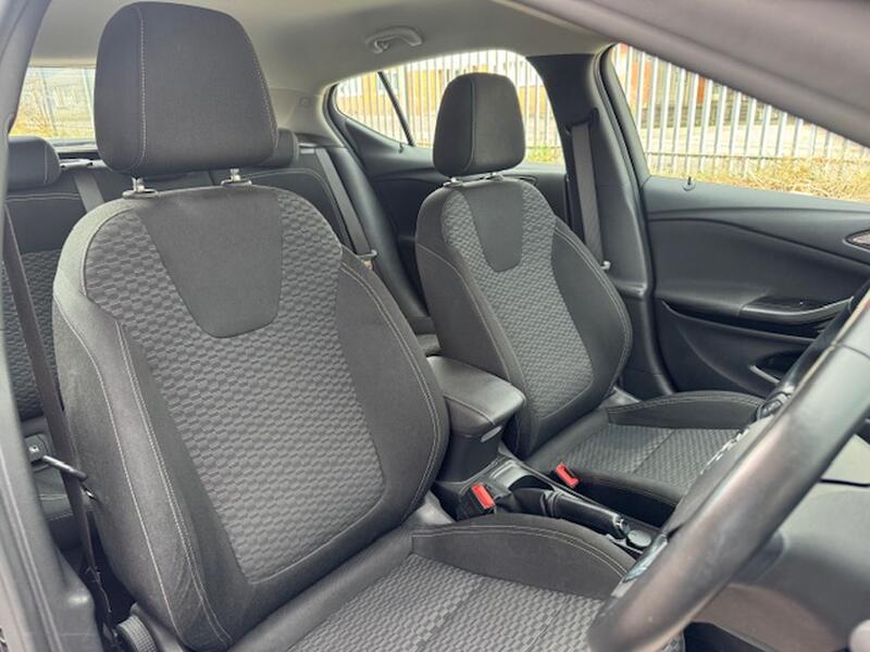 VAUXHALL ASTRA