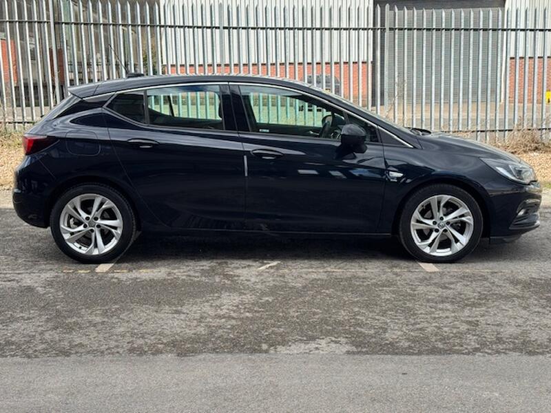 VAUXHALL ASTRA