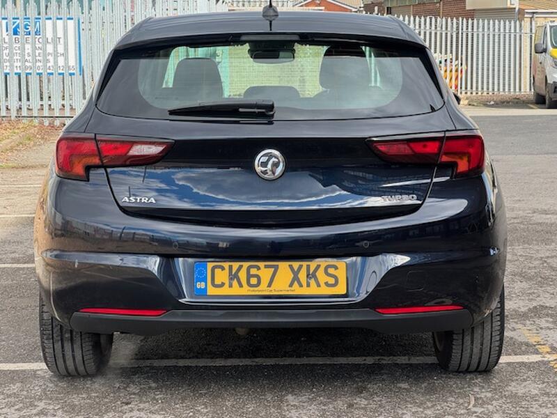 VAUXHALL ASTRA