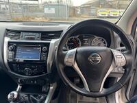 NISSAN NAVARA