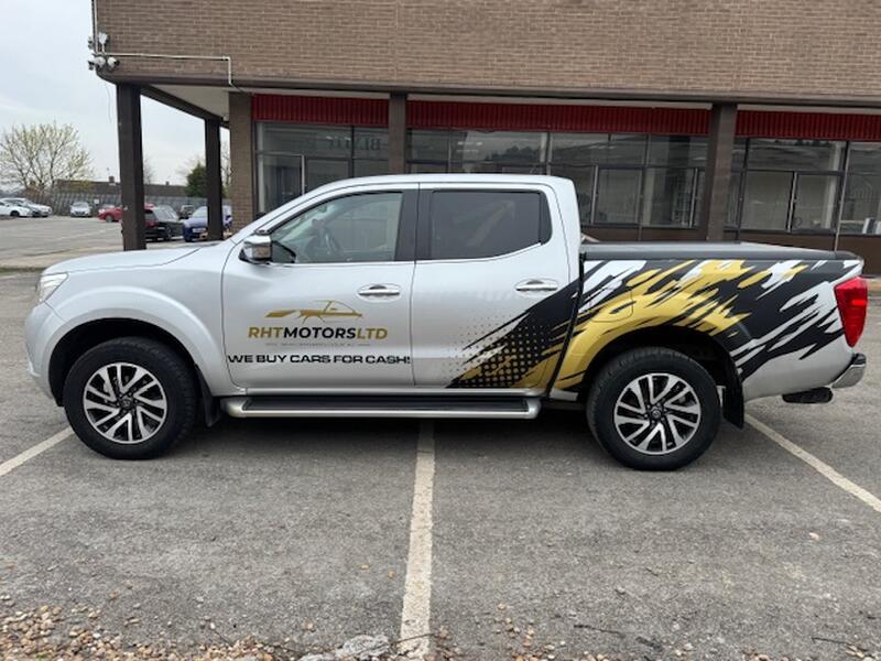 NISSAN NAVARA