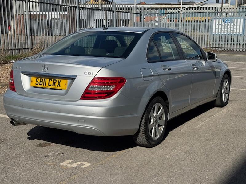 MERCEDES-BENZ C CLASS
