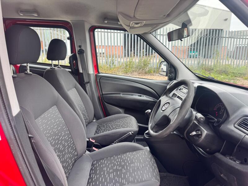 VAUXHALL COMBO LIFE