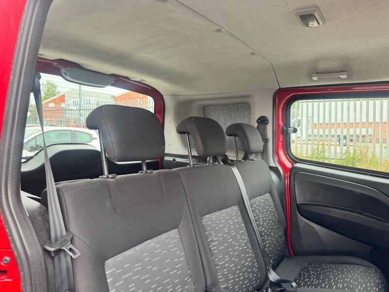 VAUXHALL COMBO LIFE