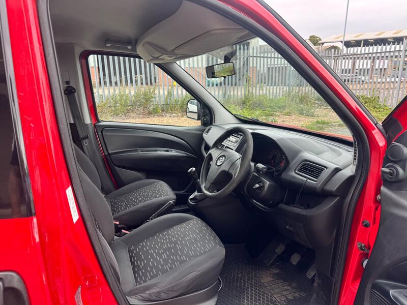 VAUXHALL COMBO LIFE